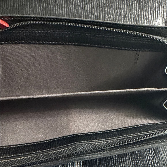 Authentic Fendi Black Textured Wallet - Picture 12 of 17